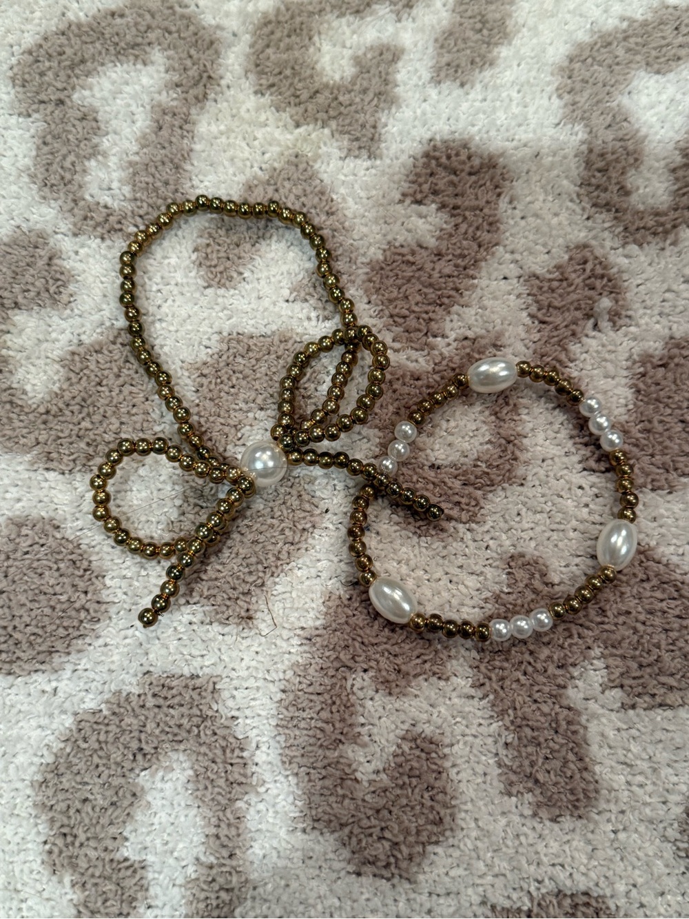 Gold Beaded Bow Bracelet Set with Pearl Accents